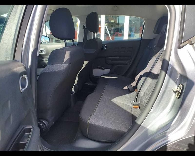 Usata Citroën C3 Shine 100 CV (73 kW) 2022 Argento Utilitaria