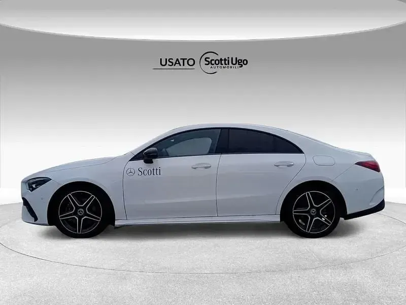 Begagnad Mercedes CLA200 150 HK (110 kW) 2024 Vit