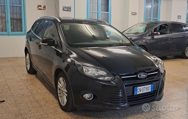 Usata Ford Focus Titanium 115 CV (84 kW) 2014 Nero Station wagon