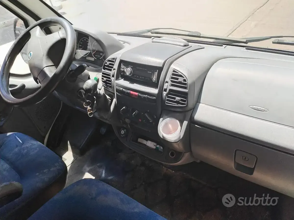 Usata Fiat Ducato 75 CV (55 kW) 2004 Furgone