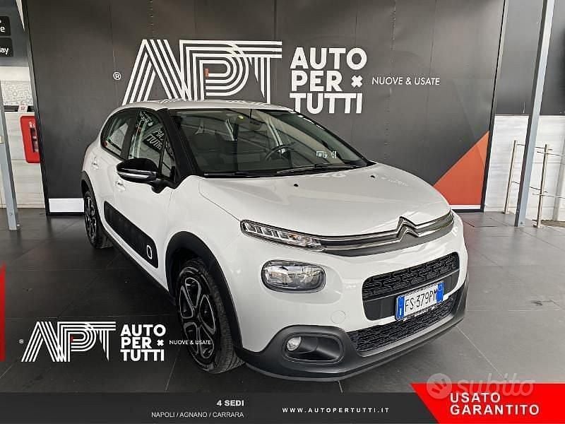 Gebraucht Citroën C3 Feel 83 PS (61 kW) 2018 Weiß Kleinwagen