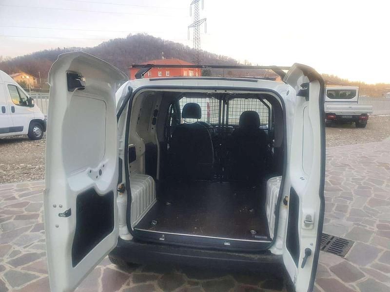 Usata Fiat Fiorino 75 CV (55 kW) 2017 Bianco Monovolume