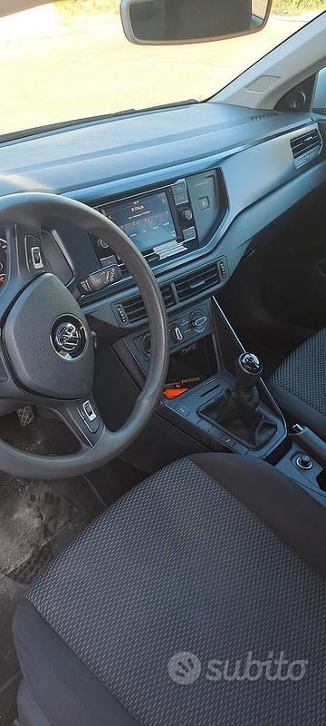 Occasion VW Polo 90 ch (66 kW) 2018 Gris Berline