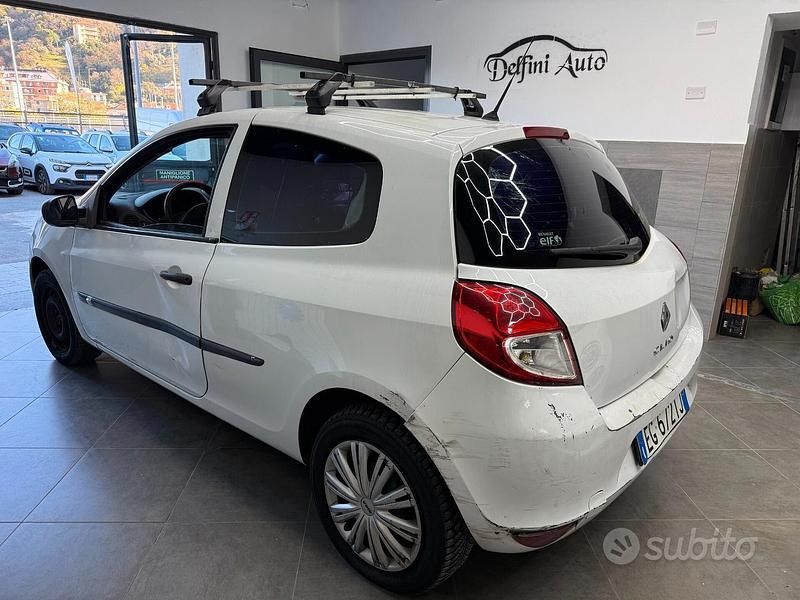 Usata Renault Clio II 2011 Bianco Furgone