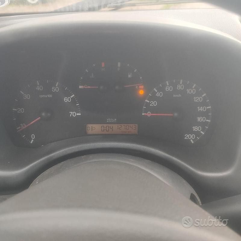 Usata Fiat Punto 2002 Giallo Utilitaria