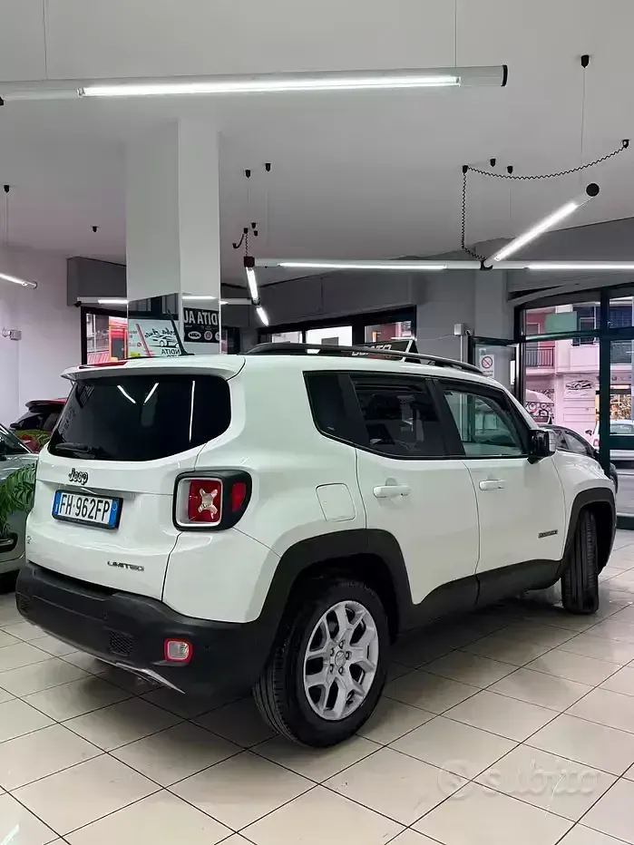 Usata Jeep Renegade Limited 120 CV (88 kW) 2017 Bianco SUV