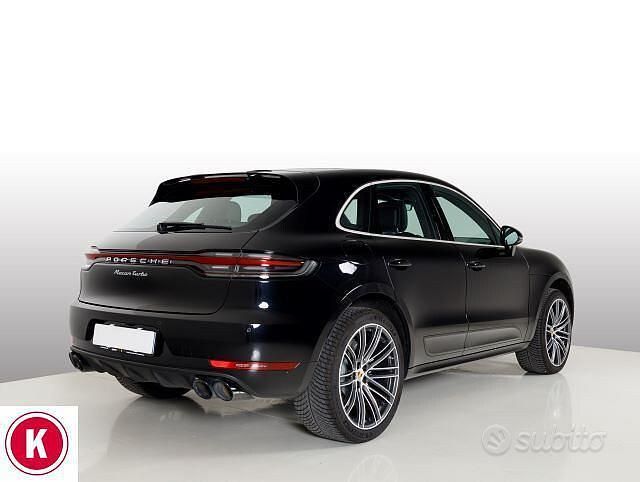 Usata Porsche Macan Turbo 441 CV (324 kW) 2020 Nero SUV