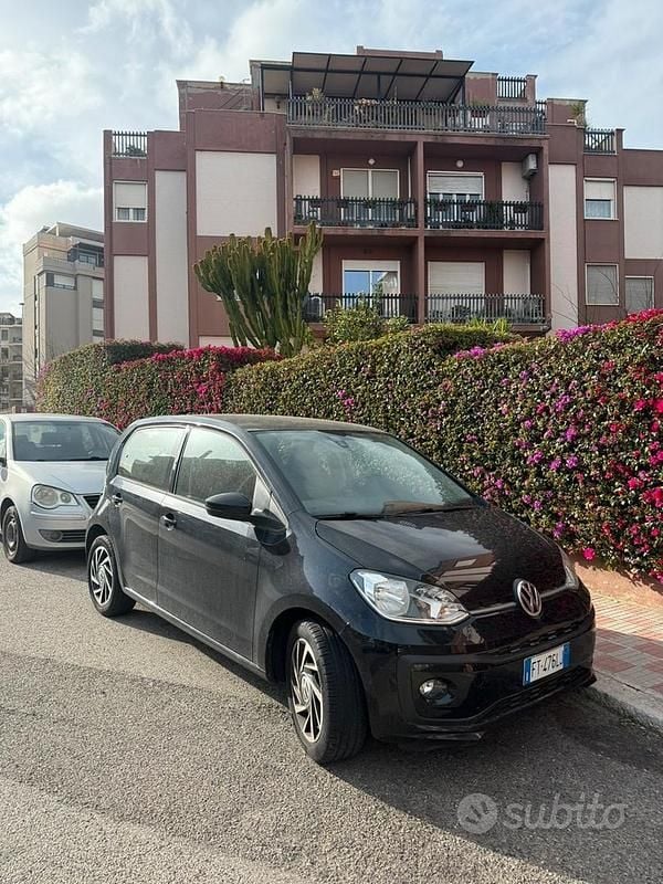 Usata VW up! 2019 Nero Utilitaria