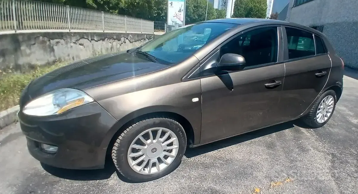 Usata Fiat Bravo Emotion 120 CV (88 kW) 2008 Utilitaria
