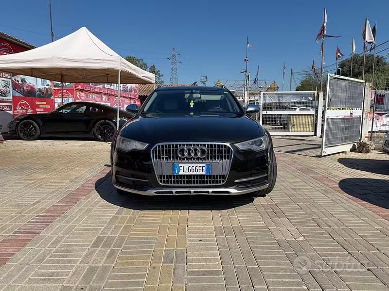Usata Audi A6 Business 245 CV (180 kW) 2012 Nero Station wagon