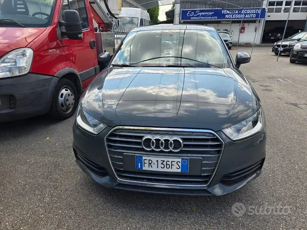 Usata Audi A1 82 CV (60 kW) 2018 Grigio Utilitaria