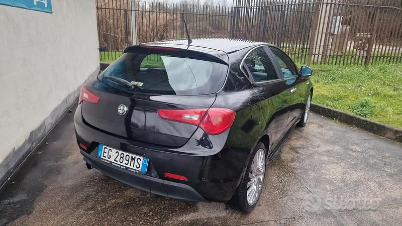 Usata Alfa Romeo Giulietta Progression 105 CV (77 kW) 2011 Other Utilitaria