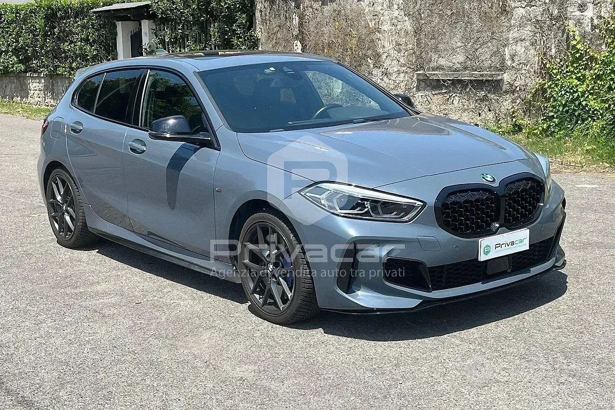 Usata BMW M135 Comfort Edition 306 CV (225 kW) 2021 Grigio Utilitaria