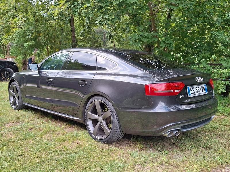 Usata Audi A5 S-Line 143 CV (105 kW) 2011 Nero Coupé