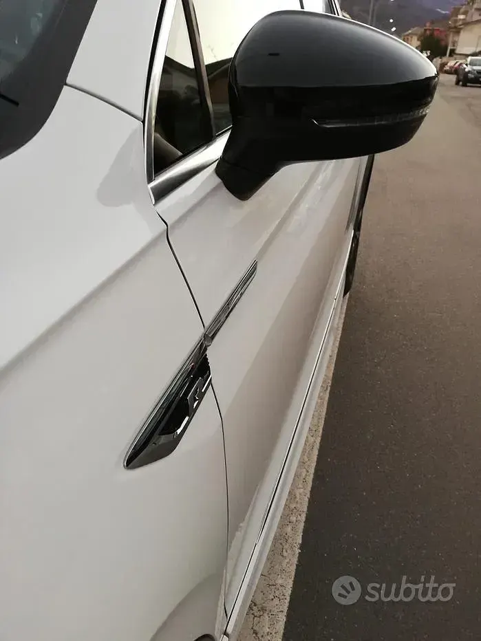 Usata VW Tiguan Business 116 CV (85 kW) 2018 Bianco SUV