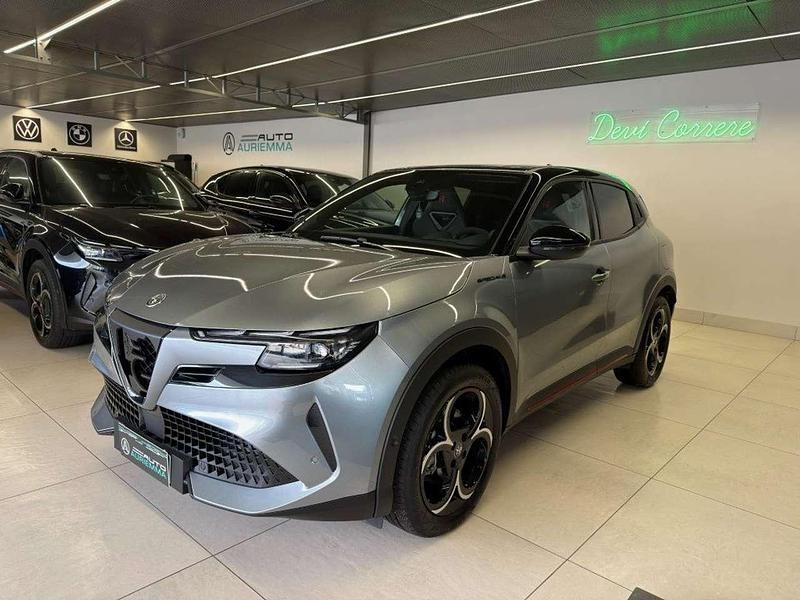 Grigio arese Usata 2024 Alfa Romeo GT Junior Edizione Speciale Berlina | 29.500 € (Buon prezzo) - Immagine 1/4