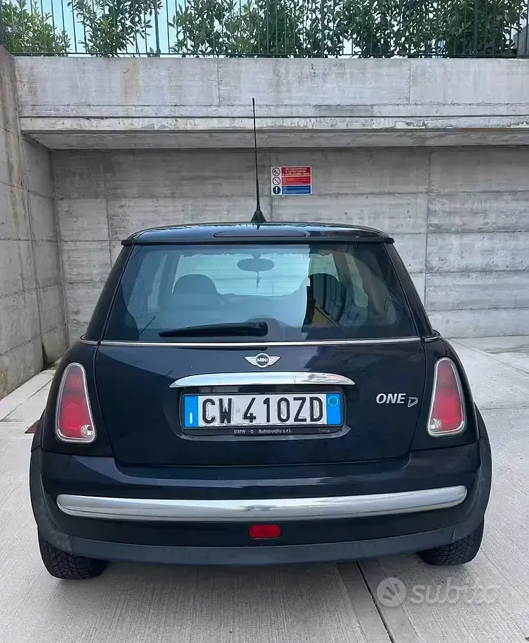 Usata Mini One D 88 CV (64 kW) 2005 Nero Utilitaria