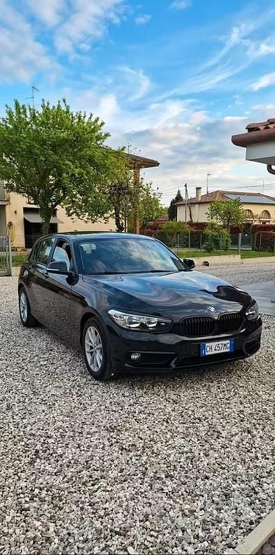 Usata BMW 114 95 CV (69 kW) 2017 Nero Utilitaria