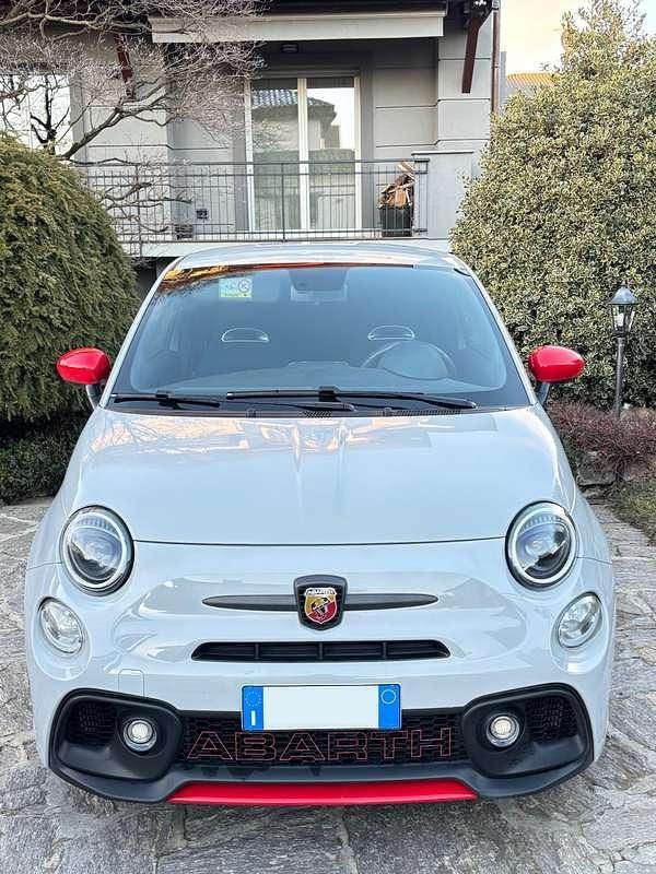 Usata Abarth 595 Pista 165 CV (121 kW) 2021 Grigio Coupé