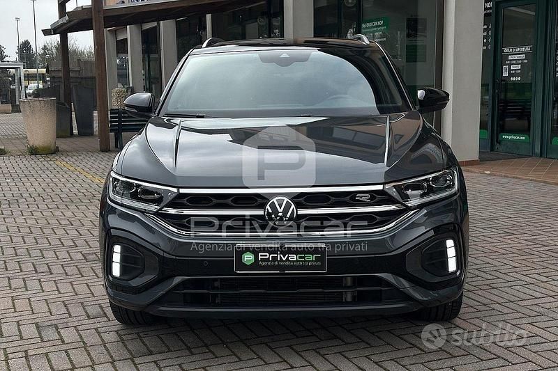 Usata VW T-Roc R-line 116 CV (85 kW) 2024 Grigio SUV