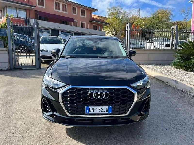 Usata Audi Q3 Sportback 150 CV (110 kW) 2023 Nero SUV