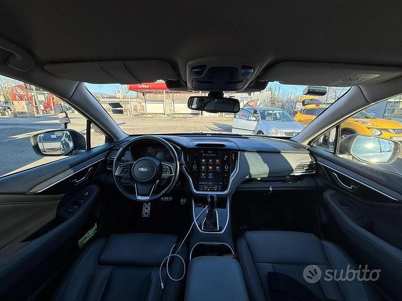 Usata Subaru Outback 2022 Grigio Station wagon