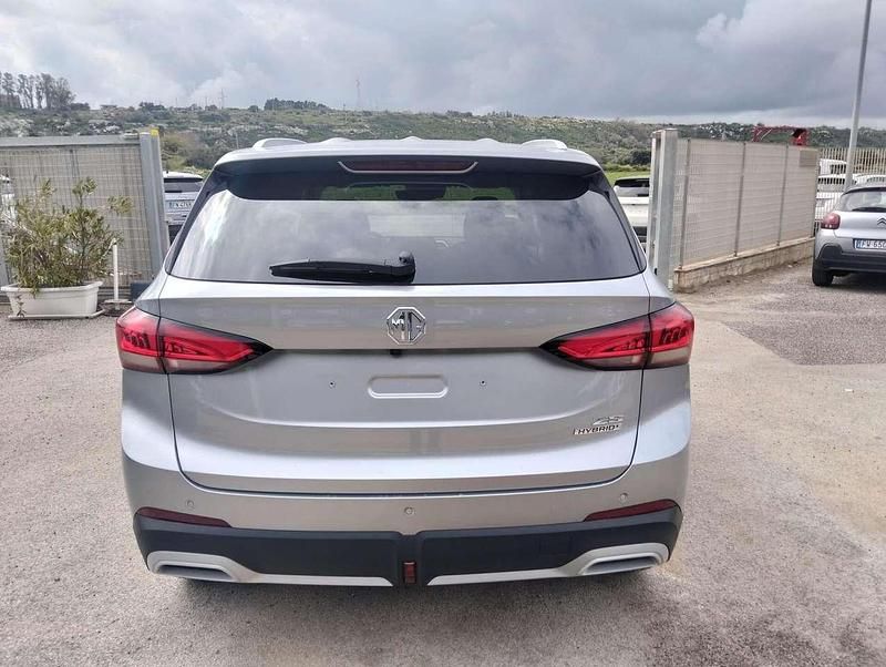 Usata MG ZS Luxury 102 CV (75 kW) 2025 Grigio SUV