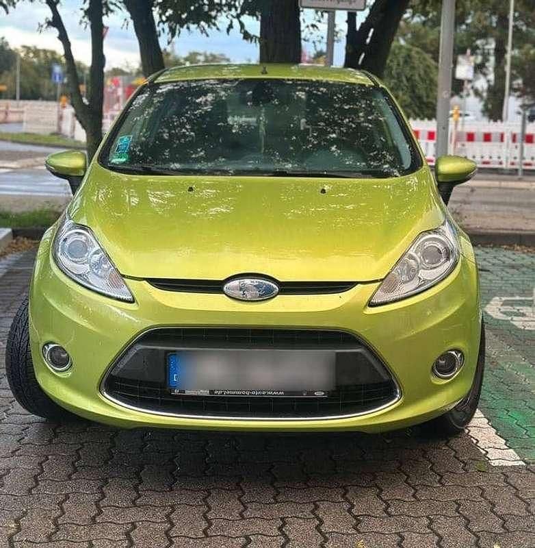 Usata Ford Fiesta 95 CV (69 kW) 2011 Berlina