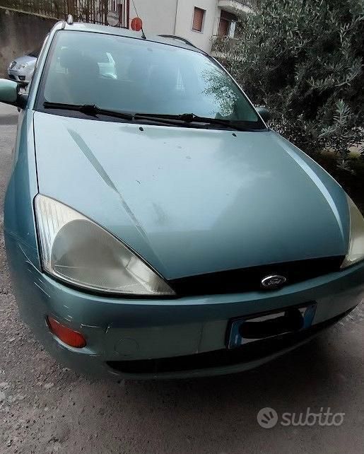 Usata 2001 Ford Focus Station wagon | 1450 € - Immagine 1/4