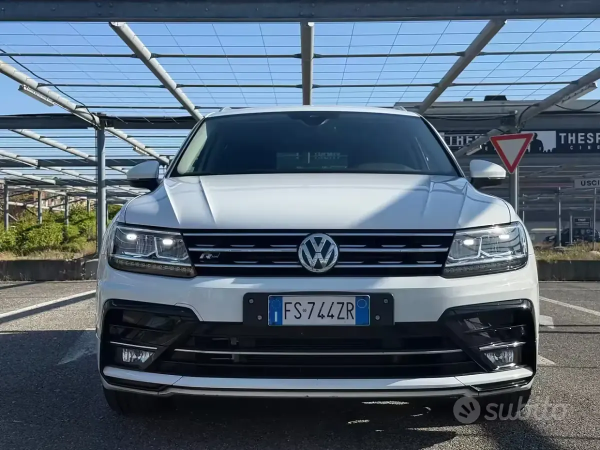 Usata VW Tiguan Sport 116 CV (85 kW) 2018 Bianco SUV