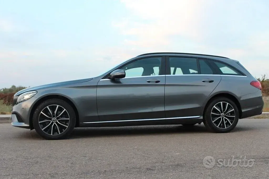 Usata Mercedes C220 194 CV (142 kW) 2020 Grigio Station wagon