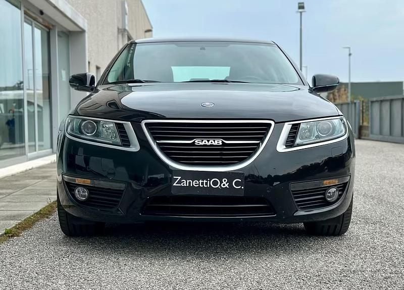 Begagnad Saab 9-5 Vector 180 HK (132 kW) 2010 Svart Sedan