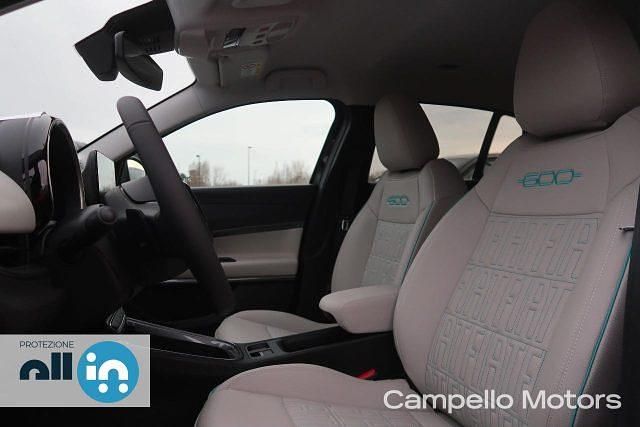 Nuova Fiat 600 La Prima 100 CV (73 kW) 2025 Nero SUV