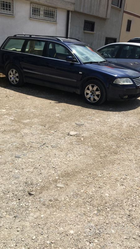 Usata 2005 VW Passat Station wagon | 800 € (Buon prezzo) - Immagine 1/1