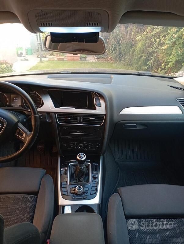 Usata Audi A4 143 CV (105 kW) 2010 Blu Station wagon
