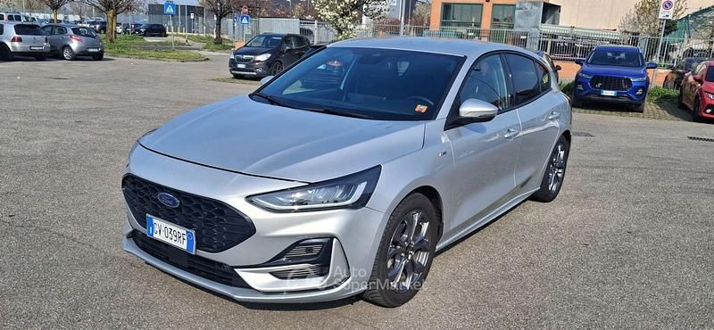 Usata Ford Focus ST-Line 155 CV (114 kW) 2024 Argento Berlina