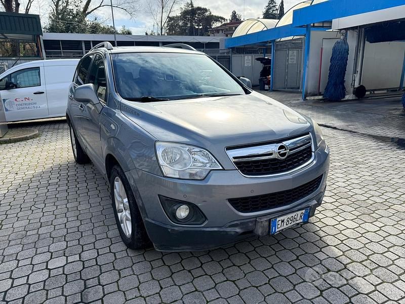 Usata Opel Antara 163 CV (119 kW) 2012 Grigio SUV