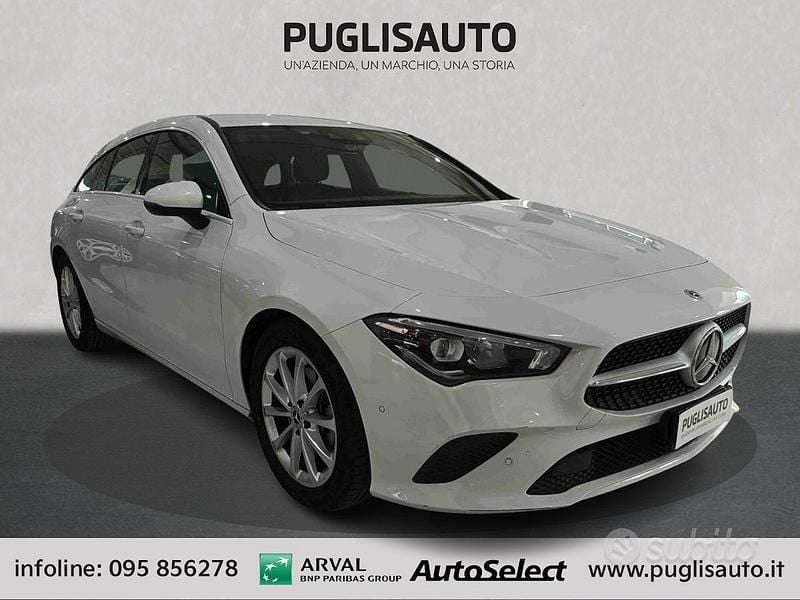 Usata Mercedes CLA180 Business 116 CV (85 kW) 2021 Bianco Berlina