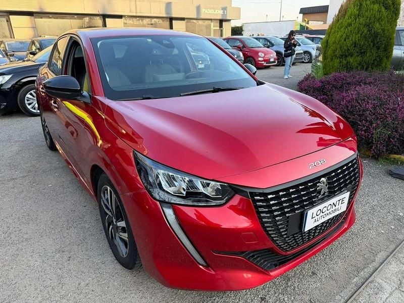 Usata Peugeot 208 Allure 75 CV (55 kW) 2022 Rosso Utilitaria