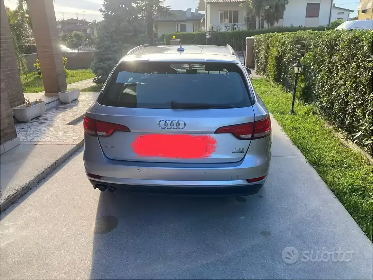 Usata Audi A4 Ambiente 190 CV (139 kW) 2018 Grigio Station wagon