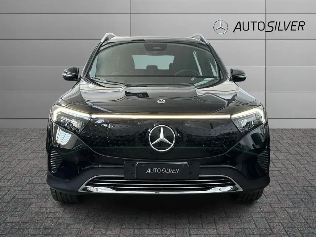 Usata Mercedes EQB250+ Progressive 94 kW (129 CV) 2025 Nero / pastello SUV