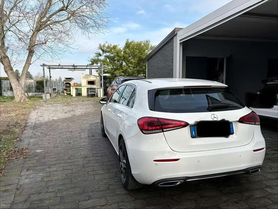 Usata Mercedes A220 190 CV (139 kW) 2020 Bianco Berlina