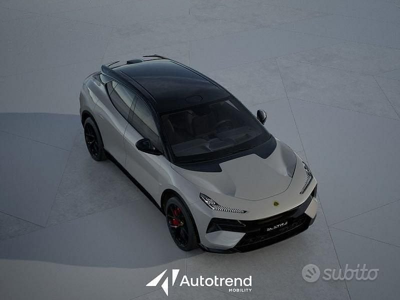 Nuova Lotus Eletre 450 kW (612 CV) 2025 Grigio SUV