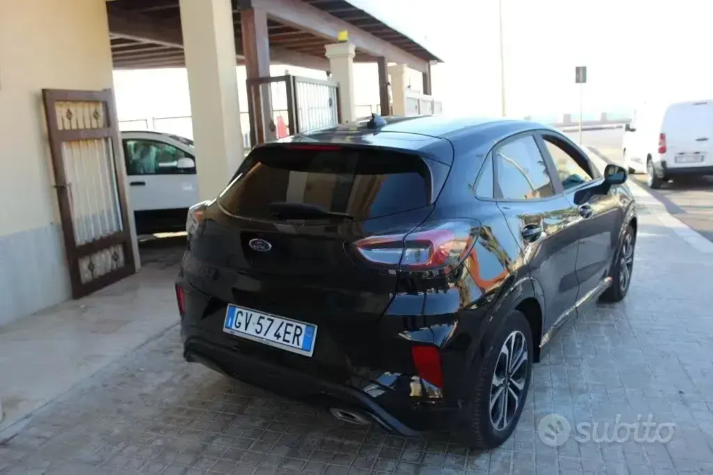 Usata Ford Puma ST-Line 125 CV (91 kW) 2024 Nero SUV