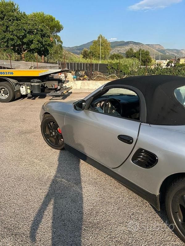 Second-hand Porsche Boxster 228 CP (167 kW) 2002 Gri Cabrio