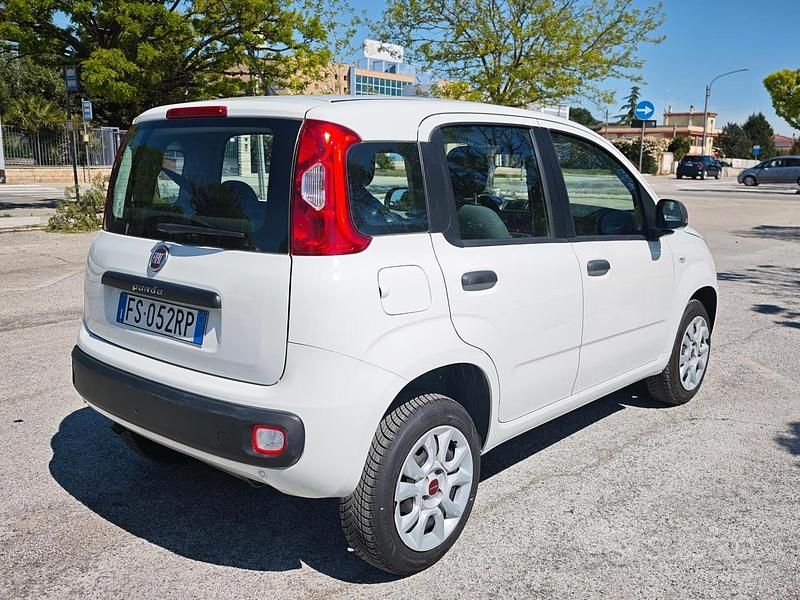Usata Fiat Panda Easy 80 CV (58 kW) 2018 Bianco Utilitaria