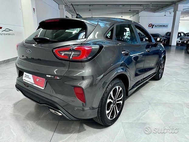 Usata Ford Puma ST 125 CV (91 kW) 2023 Grigio Berlina