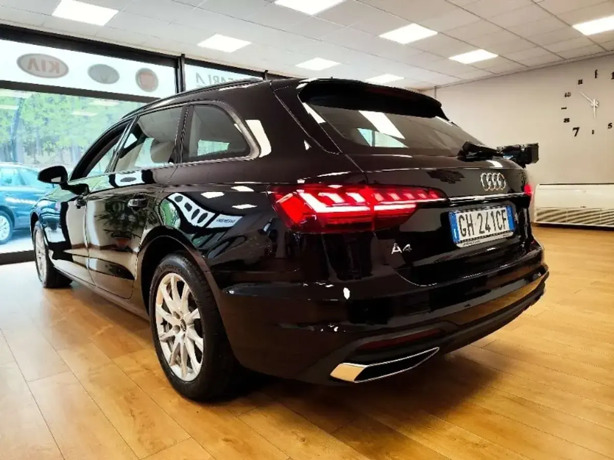 Usata Audi A4 Advanced 204 CV (150 kW) 2022 Nero Station wagon