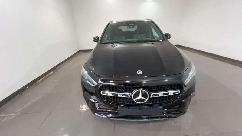 Usata Mercedes GLA200 Advanced Plus 150 CV (110 kW) 2024 Nero SUV