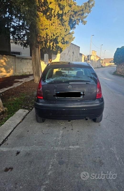 Usata Citroën C3 70 CV (51 kW) 2004 Nero Berlina